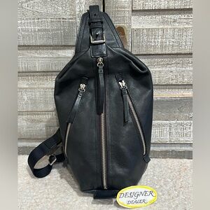 COACH Thompson Sling Backpack Bag 70360 VGC! Unisex